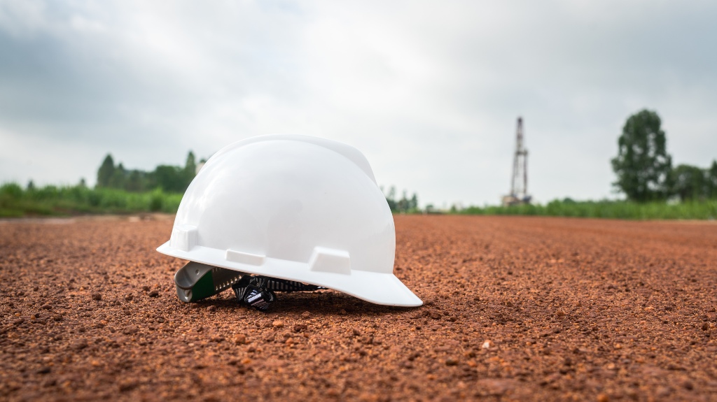 A white safety helmet